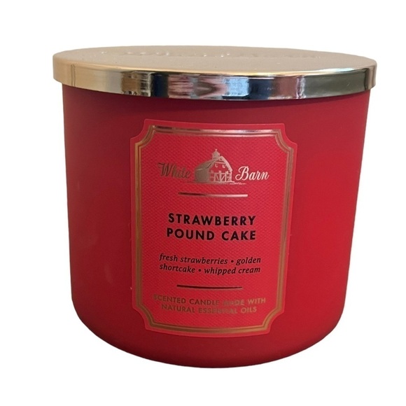 White Barn Bath & Body Works 3 Wick Candle Strawberry Pound Cake - Picture 1 of 6